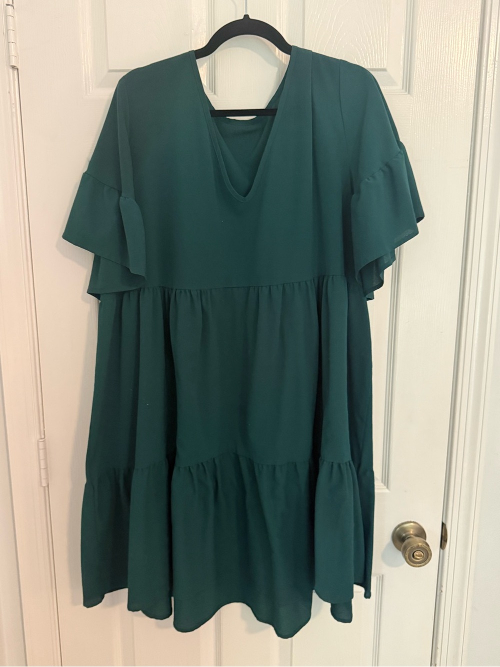 SHEIN Emerald Green V-Neck Tiered Midi Dress